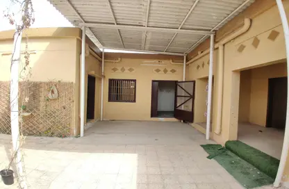 Villa - 3 Bedrooms - 3 Bathrooms for rent in Al Ghafia - Al Riqqa - Sharjah