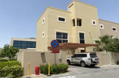 Townhouse - 4 Bedrooms - 5 Bathrooms for rent in Yasmin Community - Al Raha Gardens - Abu Dhabi