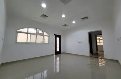 Apartment - 1 Bedroom - 1 Bathroom for rent in Khalifa City A Villas - Khalifa City A - Khalifa City - Abu Dhabi