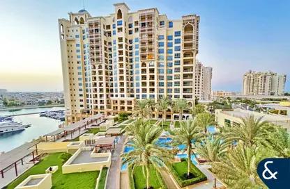 Apartment - 2 Bedrooms - 3 Bathrooms for sale in Marina Residences 1 - Marina Residences - Palm Jumeirah - Dubai