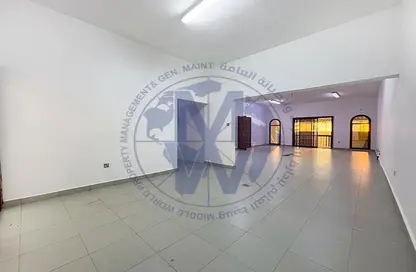 Villa - Studio - 4 Bathrooms for rent in Al Khalidiya - Abu Dhabi