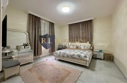 Villa - 5 Bedrooms - 6 Bathrooms for rent in Al Aweer 1 - Al Aweer - Dubai