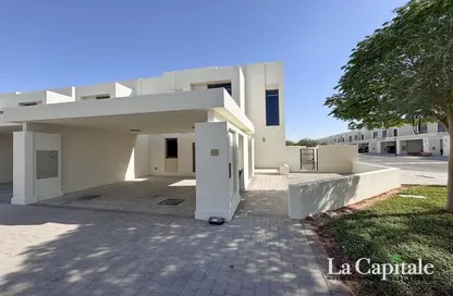 Townhouse - 4 Bedrooms - 4 Bathrooms for sale in Noor Townhouses - Town Square - Dubai