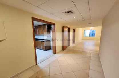 Apartment - 2 Bedrooms - 2 Bathrooms for rent in 21st Century Tower - Sheikh Zayed Road - Dubai