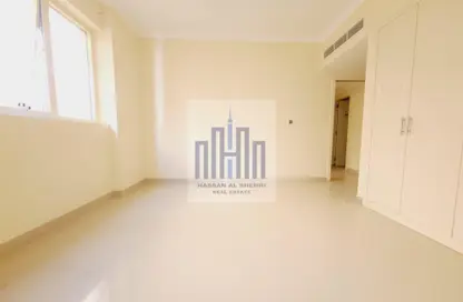 Apartment - 2 Bedrooms - 3 Bathrooms for rent in Muwaileh 3 Building - Muwaileh - Sharjah