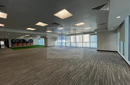 Office Space - Studio - 4 Bathrooms for rent in Al Ain Tower - Khalidiya Street - Al Khalidiya - Abu Dhabi