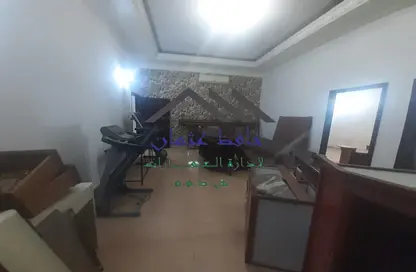 Apartment - 3 Bedrooms - 2 Bathrooms for rent in Al Mushrif - Abu Dhabi