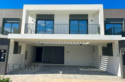 Villa - 3 Bedrooms - 4 Bathrooms for rent in Greenviews 2 - EMAAR South - Dubai South (Dubai World Central) - Dubai