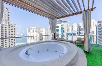 Apartment - 2 Bedrooms - 3 Bathrooms for sale in The Point - Dubai Marina - Dubai