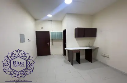 Apartment - Studio - 1 Bathroom for rent in Suroor 511 - Muwaileh - Sharjah