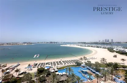 Apartment - 1 Bedroom - 2 Bathrooms for rent in Al Nabat - Shoreline Apartments - Palm Jumeirah - Dubai