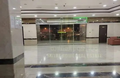 Apartment - 5 Bedrooms - 4 Bathrooms for sale in Emirates Lake Towers - Emirates City - Ajman