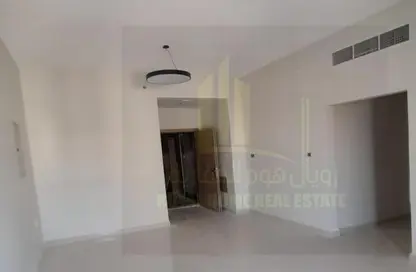 Apartment - 2 Bedrooms - 2 Bathrooms for rent in Al Jurf 1 - Al Jurf - Ajman Downtown - Ajman