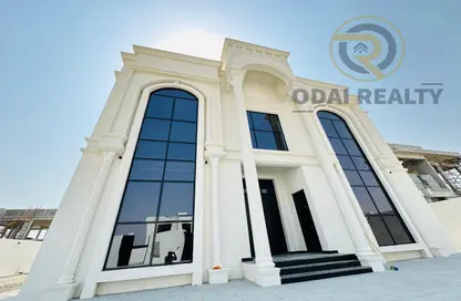 Villa - 5 Bedrooms - 6 Bathrooms for rent in Um Nahad Third - Dubai Land - Dubai