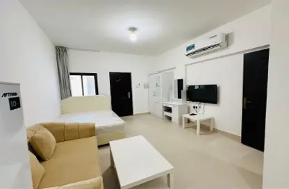 Apartment - 1 Bathroom for rent in Muroor Area - Abu Dhabi