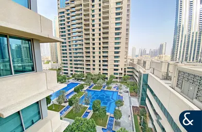 Apartment - 1 Bedroom - 2 Bathrooms for sale in 29 Burj Boulevard Tower 1 - 29 Burj Boulevard - Downtown Dubai - Dubai