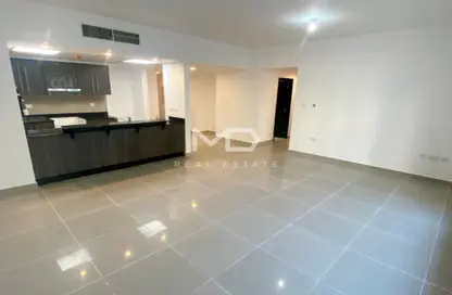 Apartment - 2 Bedrooms - 3 Bathrooms for sale in Tower 1 - Al Reef Downtown - Al Reef - Abu Dhabi