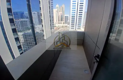 Apartment - 4 Bedrooms - 4 Bathrooms for rent in Khalifa Street - Abu Dhabi