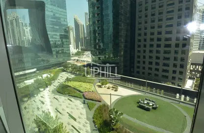 Office Space - Studio - 1 Bathroom for rent in The Binary Tower - Business Bay - Dubai