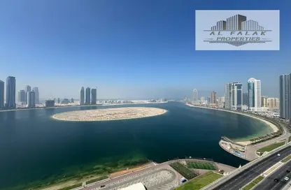 Apartment - 3 Bedrooms - 5 Bathrooms for rent in Sunset Tower - Al Mamzar - Al Mamzar - Sharjah - Sharjah