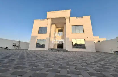 Villa - 6 Bedrooms - 7 Bathrooms for sale in Madinat Al Riyad - Abu Dhabi