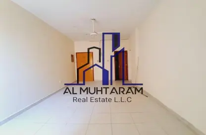 Apartment - 2 Bedrooms - 2 Bathrooms for rent in Al Naseriya - Al Sharq - Sharjah