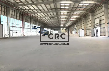 Warehouse - Studio for rent in Mussafah Industrial Area - Mussafah - Abu Dhabi