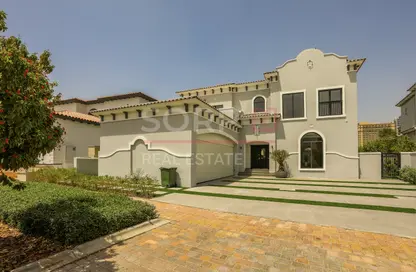 Villa - 5 Bedrooms - 6 Bathrooms for sale in Orange Lake - Fire - Jumeirah Golf Estates - Dubai