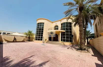 Villa - 5 Bedrooms for rent in Khalifa City A Villas - Khalifa City A - Khalifa City - Abu Dhabi