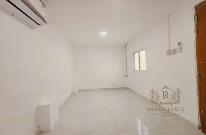 Apartment - 1 Bathroom for rent in Khalifa City A Villas - Khalifa City A - Khalifa City - Abu Dhabi