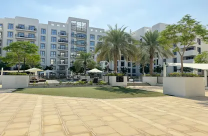 Apartment - 2 Bedrooms - 2 Bathrooms for rent in Zahra Apartments 1A - Zahra Apartments - Town Square - Dubai