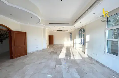 Villa - 5 Bedrooms - 5 Bathrooms for rent in Khalifa City A - Khalifa City - Abu Dhabi