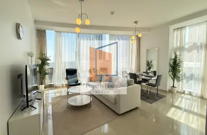 Apartment - 1 Bedroom - 2 Bathrooms for rent in Etihad Tower 4 - Etihad Towers - Corniche Road - Abu Dhabi