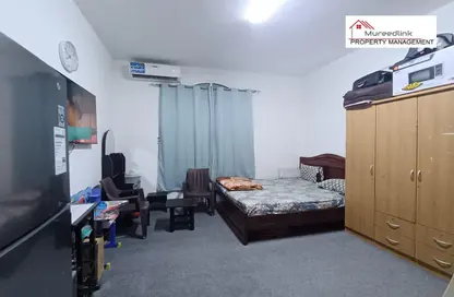 Apartment - 1 Bathroom for rent in Al Saada Street - Al Mushrif - Abu Dhabi