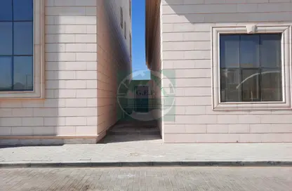 Apartment - 1 Bedroom - 1 Bathroom for rent in Mohamed Bin Zayed Centre - Mohamed Bin Zayed City - Abu Dhabi