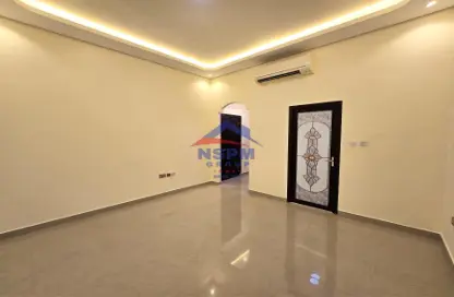 Apartment - 1 Bathroom for rent in Al Saada Street - Al Mushrif - Abu Dhabi