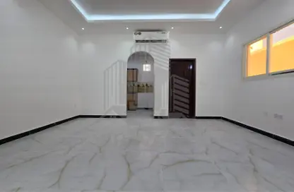 Apartment - 1 Bathroom for rent in Khalifa City A Villas - Khalifa City A - Khalifa City - Abu Dhabi