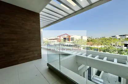 Villa - 5 Bedrooms for rent in West Yas - Yas Island - Abu Dhabi