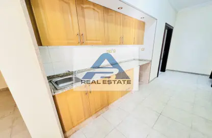 Villa - Studio for rent in Al Mamoura - Muroor Area - Abu Dhabi