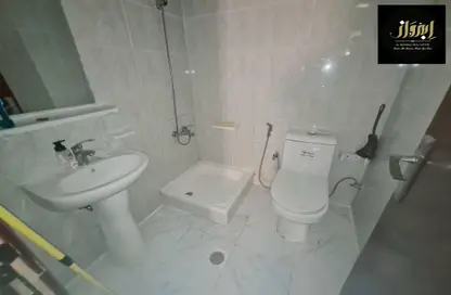 Apartment - 1 Bathroom for rent in Muwaileh 29 Building - Muwaileh - Sharjah