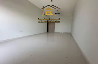 Apartment - 1 Bedroom - 2 Bathrooms for rent in Al Jurf 2 - Al Jurf - Ajman Downtown - Ajman