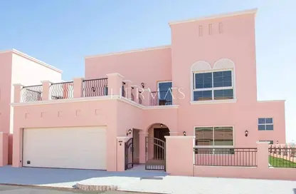 Villa - 4 Bedrooms - 5 Bathrooms for rent in Nad Al Sheba Villas - Nad Al Sheba 3 - Nad Al Sheba - Dubai