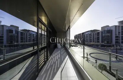 Apartment - 3 Bedrooms - 5 Bathrooms for rent in Building 6B - City Walk - Dubai