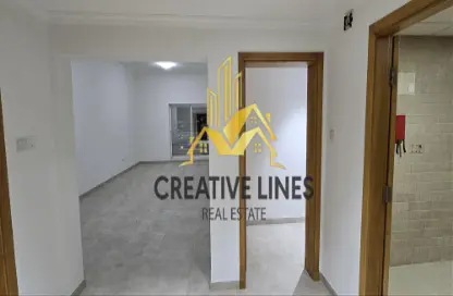 Apartment - 2 Bedrooms - 3 Bathrooms for rent in Al Muraqqabat - Deira - Dubai