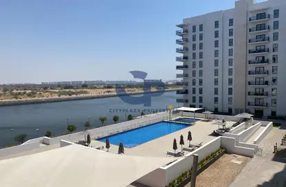 Apartment - 2 Bedrooms - 2 Bathrooms for sale in Waters Edge - Yas Island - Abu Dhabi