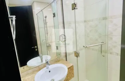 Apartment - 1 Bathroom for rent in The Court Tower - Business Bay - Dubai