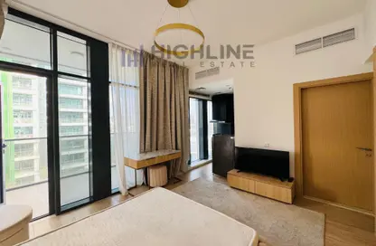 Apartment - 1 Bathroom for rent in Regina Tower - Jumeirah Village Circle - Dubai