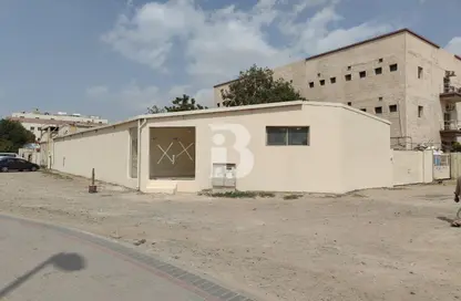 Labor Camp - Studio - 3 Bathrooms for rent in Al Muhaisnah 2 - Al Muhaisnah - Dubai