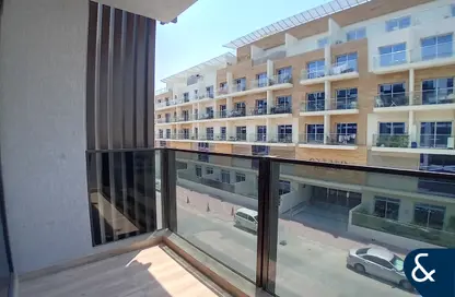 Apartment - 1 Bedroom - 2 Bathrooms for sale in Chaimaa Avenue 2 - Chaimaa Avenue Residences - Jumeirah Village Circle - Dubai