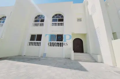 Villa - 5 Bedrooms - 7 Bathrooms for rent in Shakhbout City - Abu Dhabi